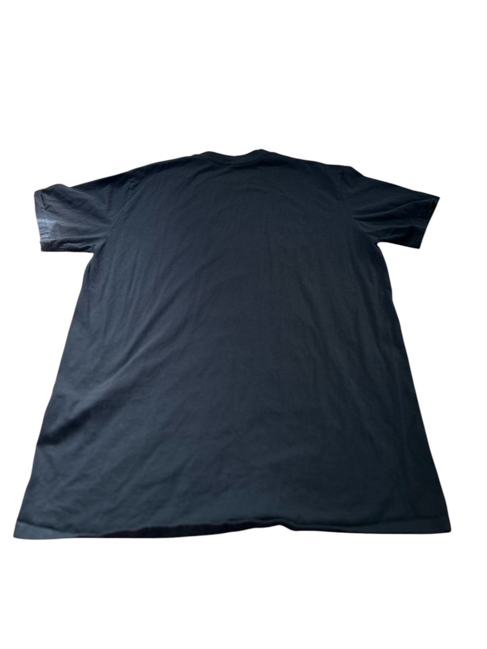 🆕Mötley Crüe Black Graphic Short Sleeve Tee - Picture 2 of 4